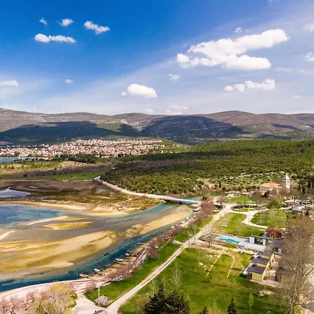 Dusko * Gornji Karin